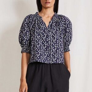 Apiece Apart Casa top